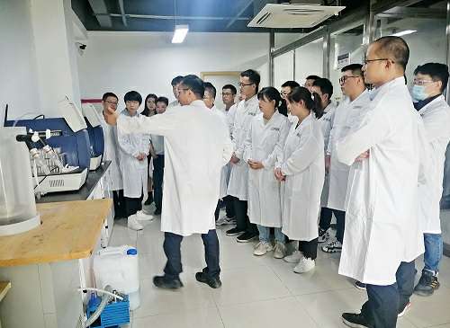 首届开云官方网站_开云(中国)药业新技术交流会在南京举行